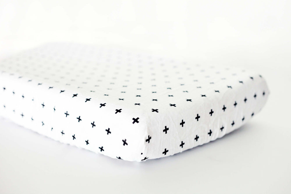 
                  
                    Load image into Gallery viewer, Organic Changing Pad Cover -  Swiss Cross
                  
                