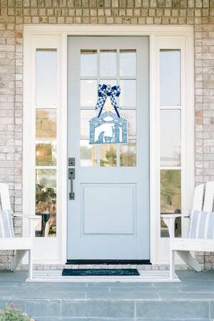 
                  
                    Load image into Gallery viewer, Front Porch Elegance - Nativity in Chinoiserie- Door Hanger: Yes- Please Include the Bow
                  
                