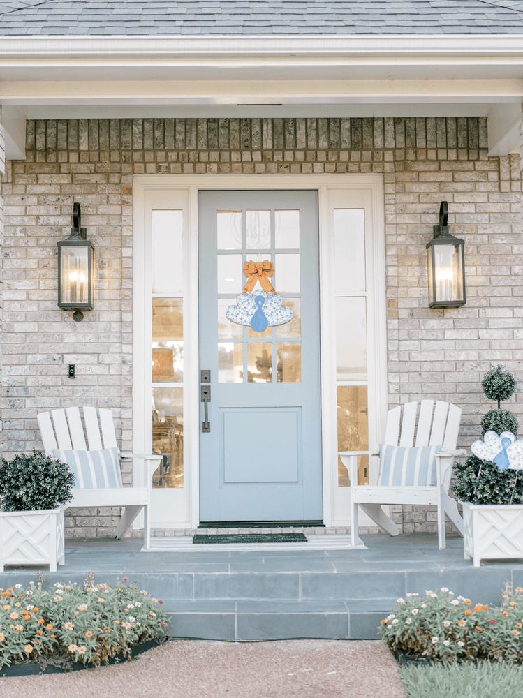 
                  
                    Load image into Gallery viewer, Front Porch Elegance - Chinoiserie Turkey (Blue)- Door Hanger: No Bow- Ribbon Hanger Only
                  
                