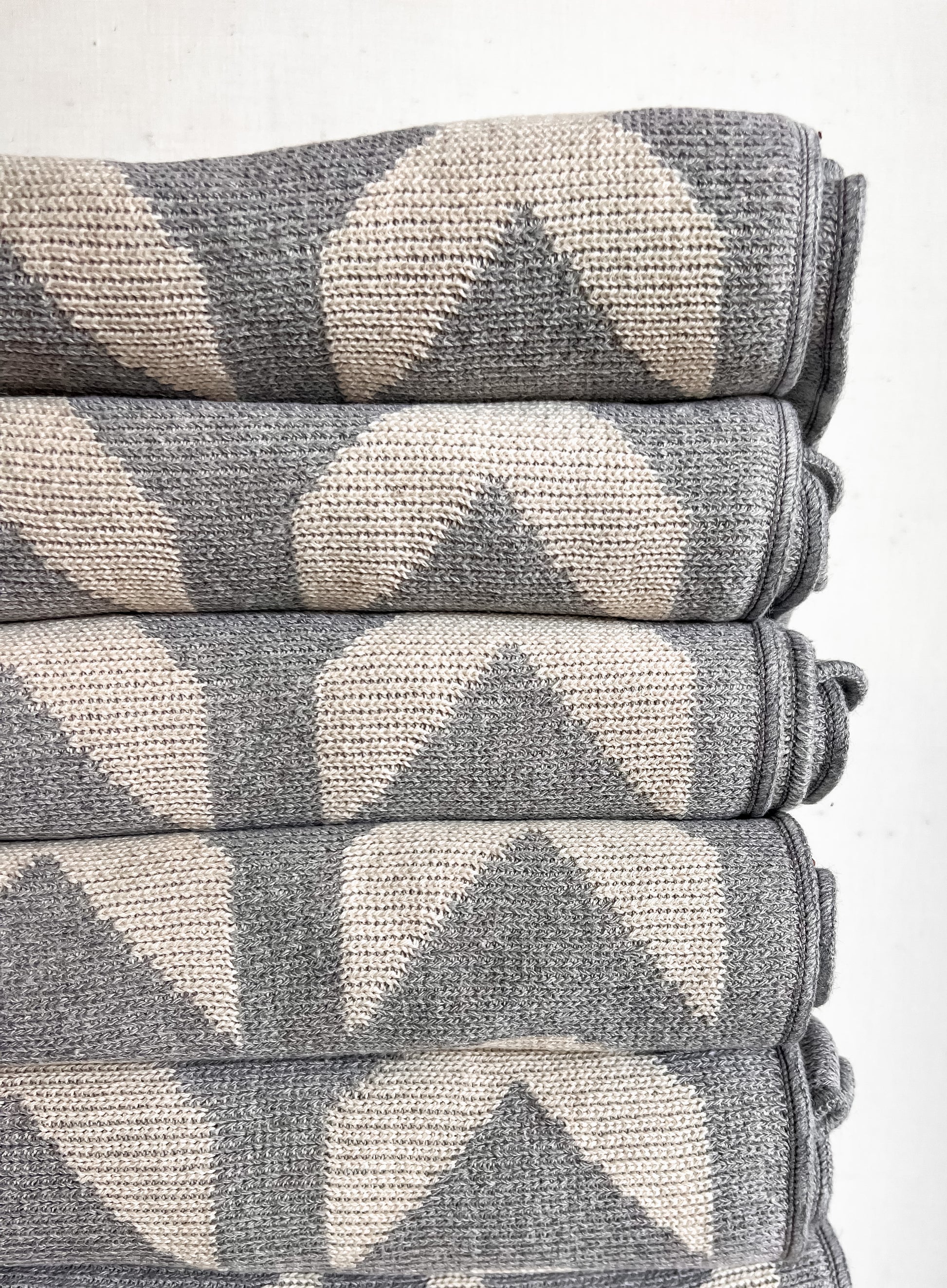 Modern Burlap XO blanket made in the USA