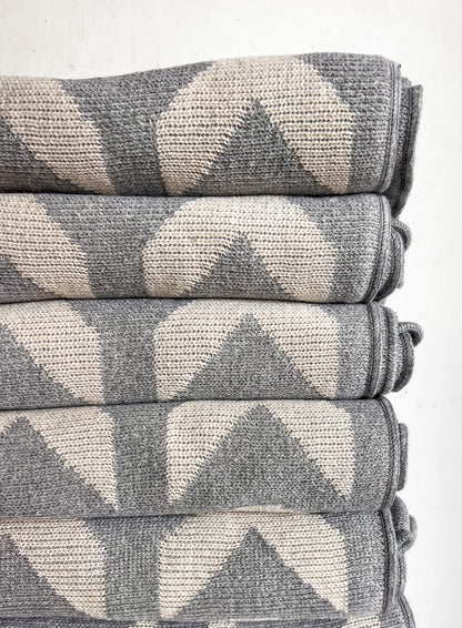 Modern Burlap XO blanket made in the USA