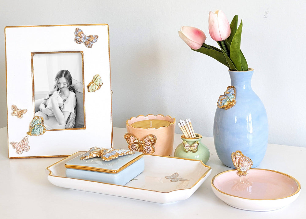 
                  
                    Load image into Gallery viewer, Lo Home | Ruby Clay - Gilded Butterflies Trays with 22K Gold Accent: Small
                  
                