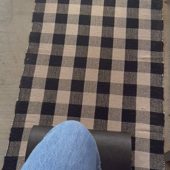 XL Doormat | I'm So Glad You're Here | Coconut Coir product video