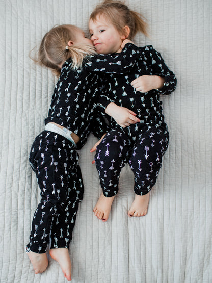 Organic Baby + Kids Pajama Set | White on Black Arrows©
