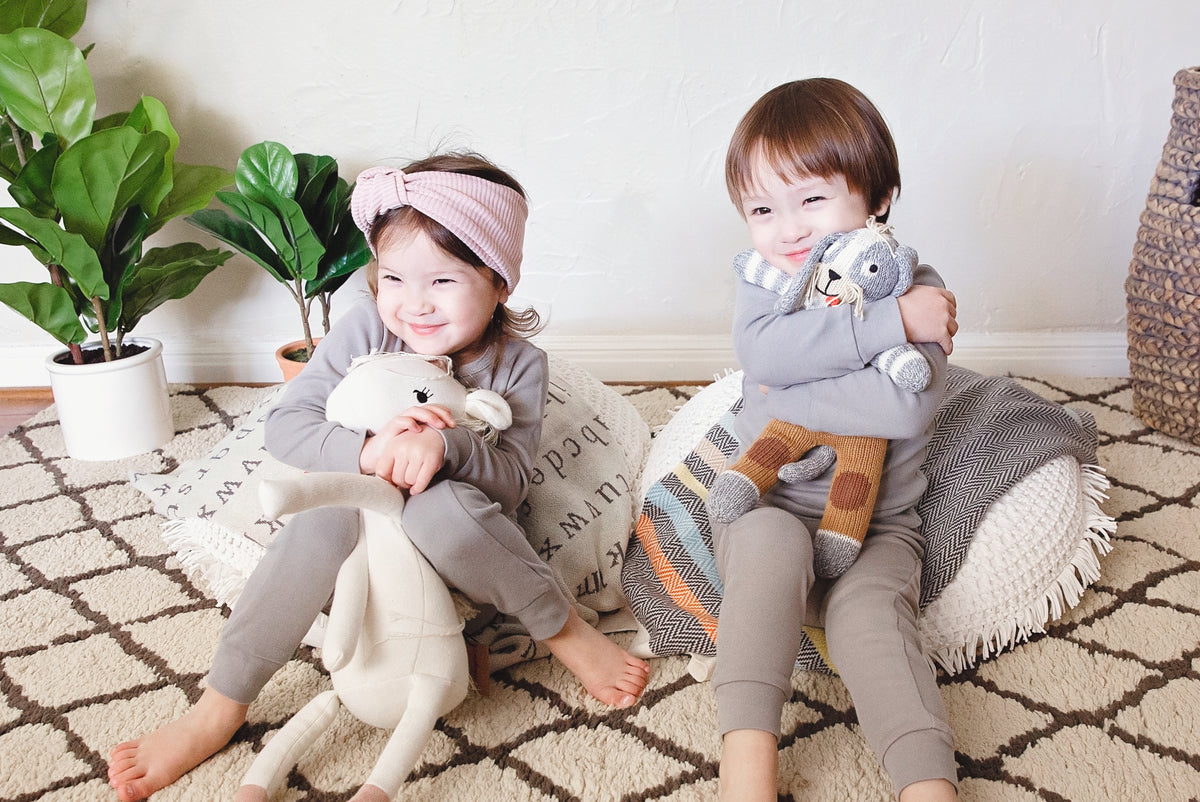 Organic Baby + Kids Pajama Set | Neutral Gray