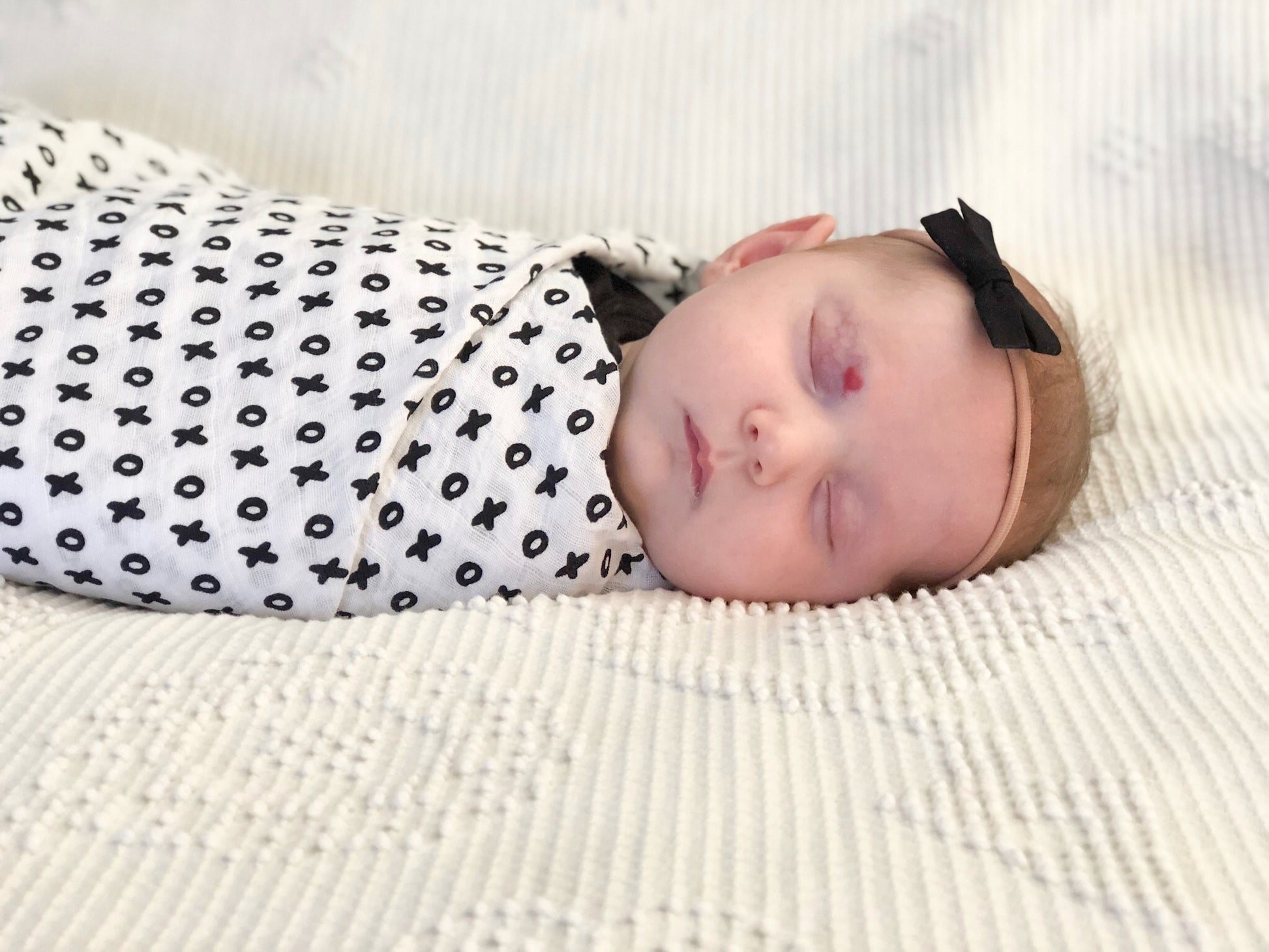 XO Organic Swaddle | GOTS Certified Organic Cotton Muslin