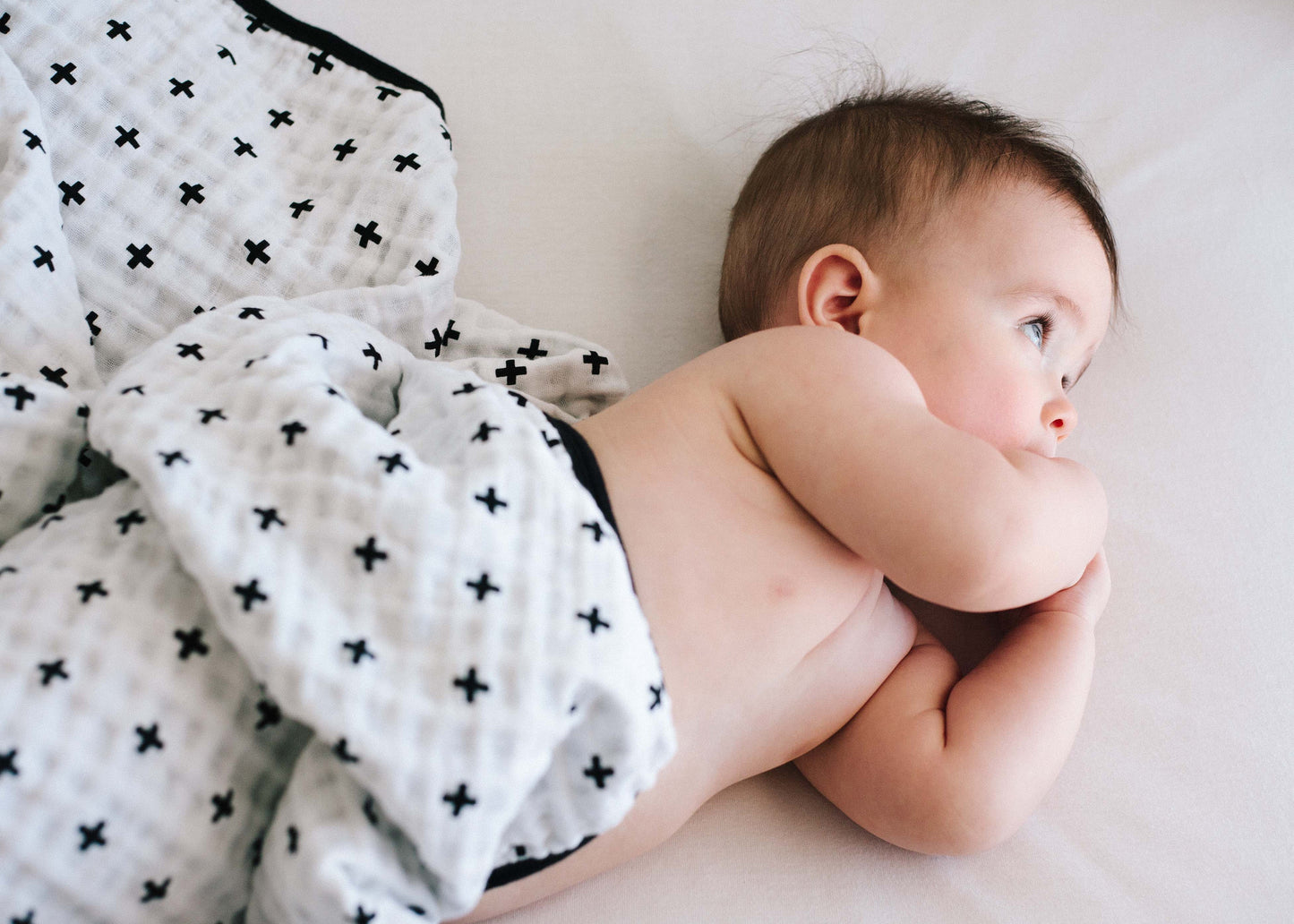Swiss Cross + XO Reversible Muslin Quilt | GOTS Certified Organic Cotton Muslin
