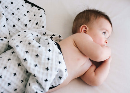 Swiss Cross + XO Reversible Muslin Quilt | GOTS Certified Organic Cotton Muslin