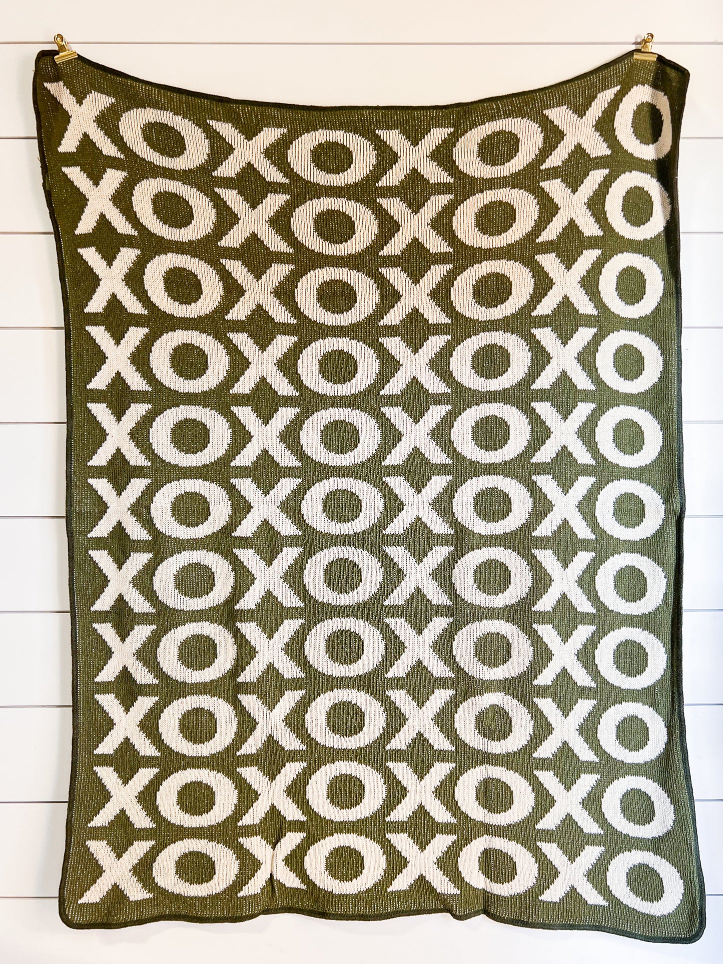 Modern Burlap XO recycled cotton blanket