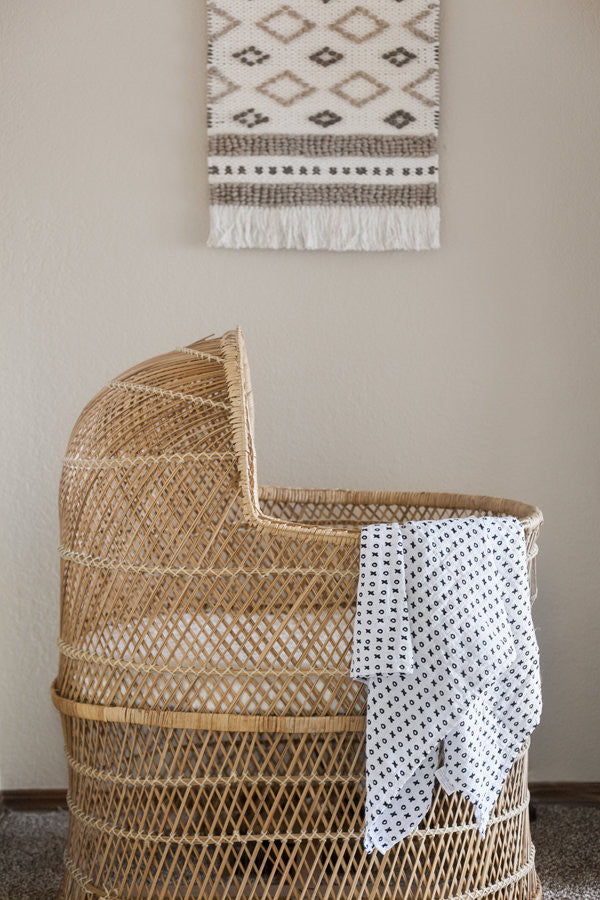 XO Organic Swaddle | GOTS Certified Organic Cotton Muslin
