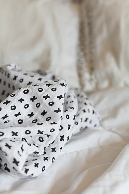 XO Organic Swaddle | GOTS Certified Organic Cotton Muslin