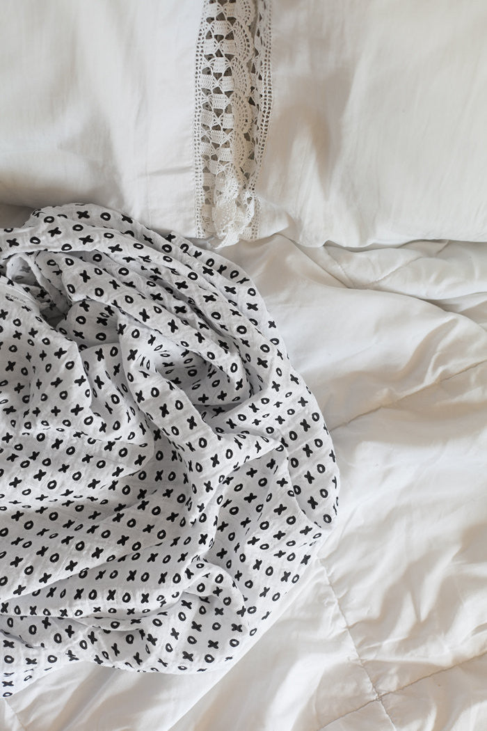 XO Organic Swaddle | GOTS Certified Organic Cotton Muslin