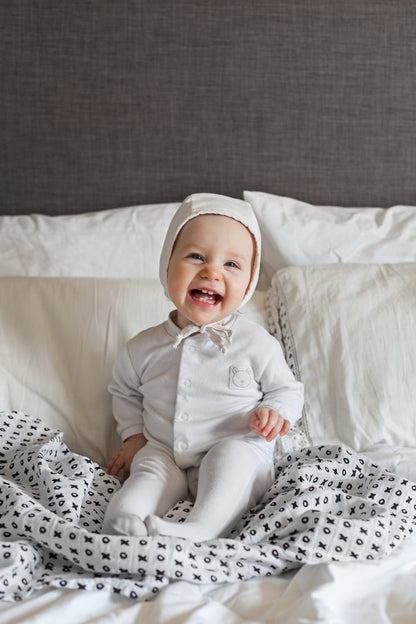 XO Organic Swaddle | GOTS Certified Organic Cotton Muslin