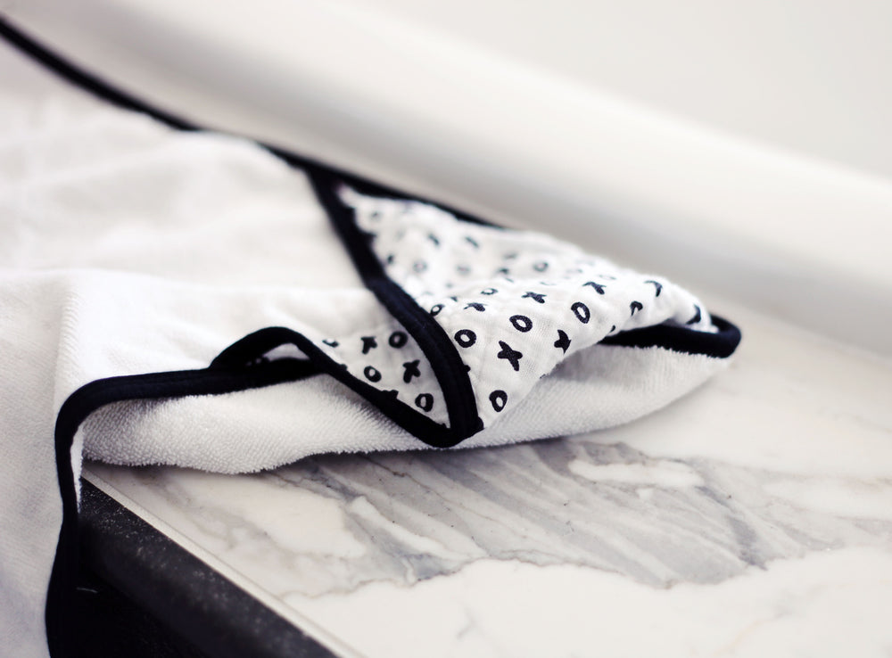 
                  
                    Load image into Gallery viewer, Organic Cotton Muslin + Terry Hooded Towel -  XO
                  
                