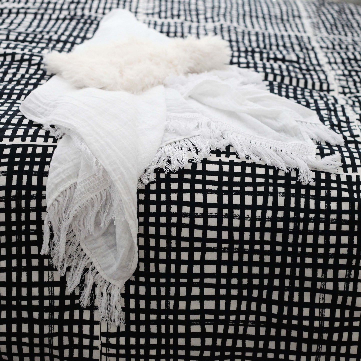 White Fringe Organic Swaddle | GOTS Certified Organic Cotton Muslin