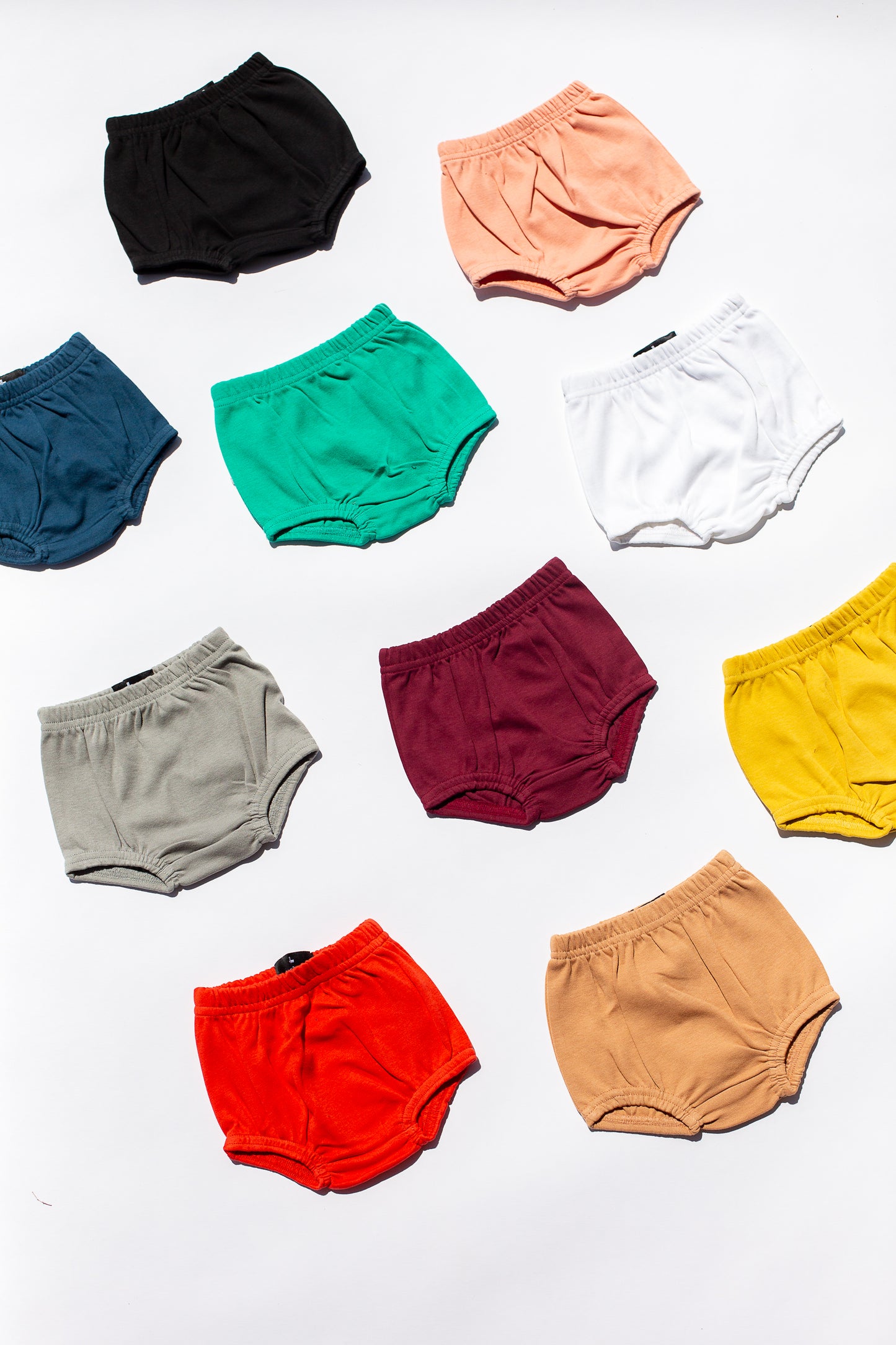 Organic baby bloomer in solid colors – alternate view 9