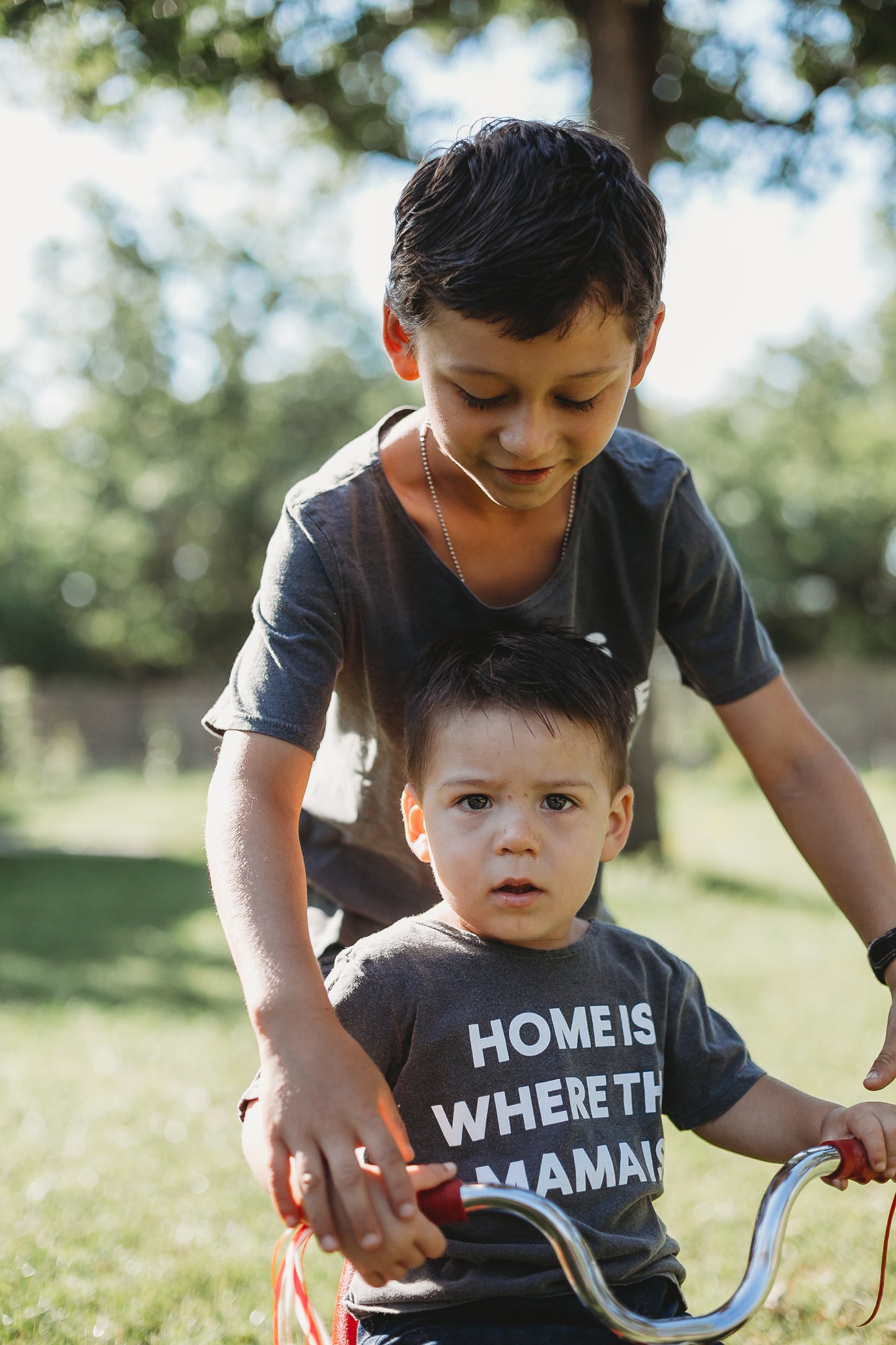 Home is where the mama is Kids Scoop Neck Tee -  Charcoal
