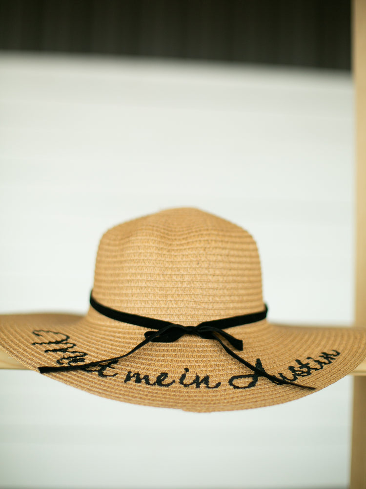 
                  
                    Load image into Gallery viewer, Meet me in Austin Straw Hat
                  
                