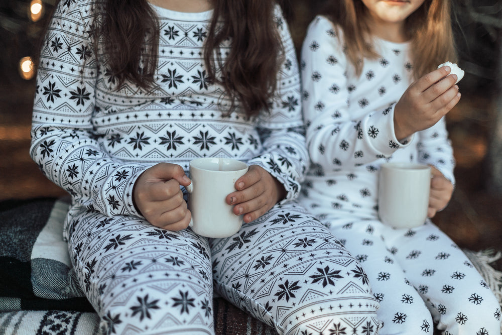
                  
                    Load image into Gallery viewer, FINAL SALE - Organic Pajama Set -  BLACK ON WHITE SNOWFLAKES
                  
                