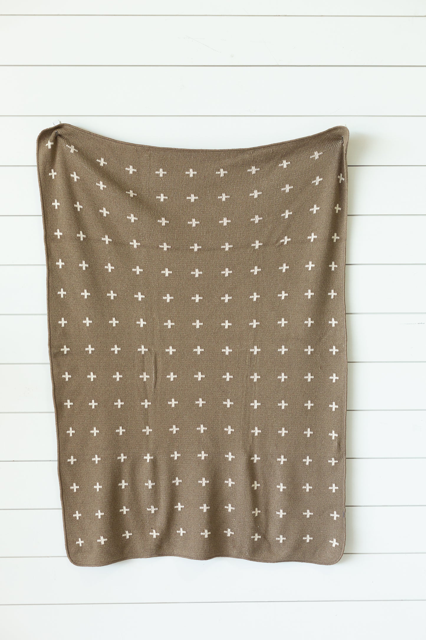 Mini Swiss Cross heritage design throw blanket