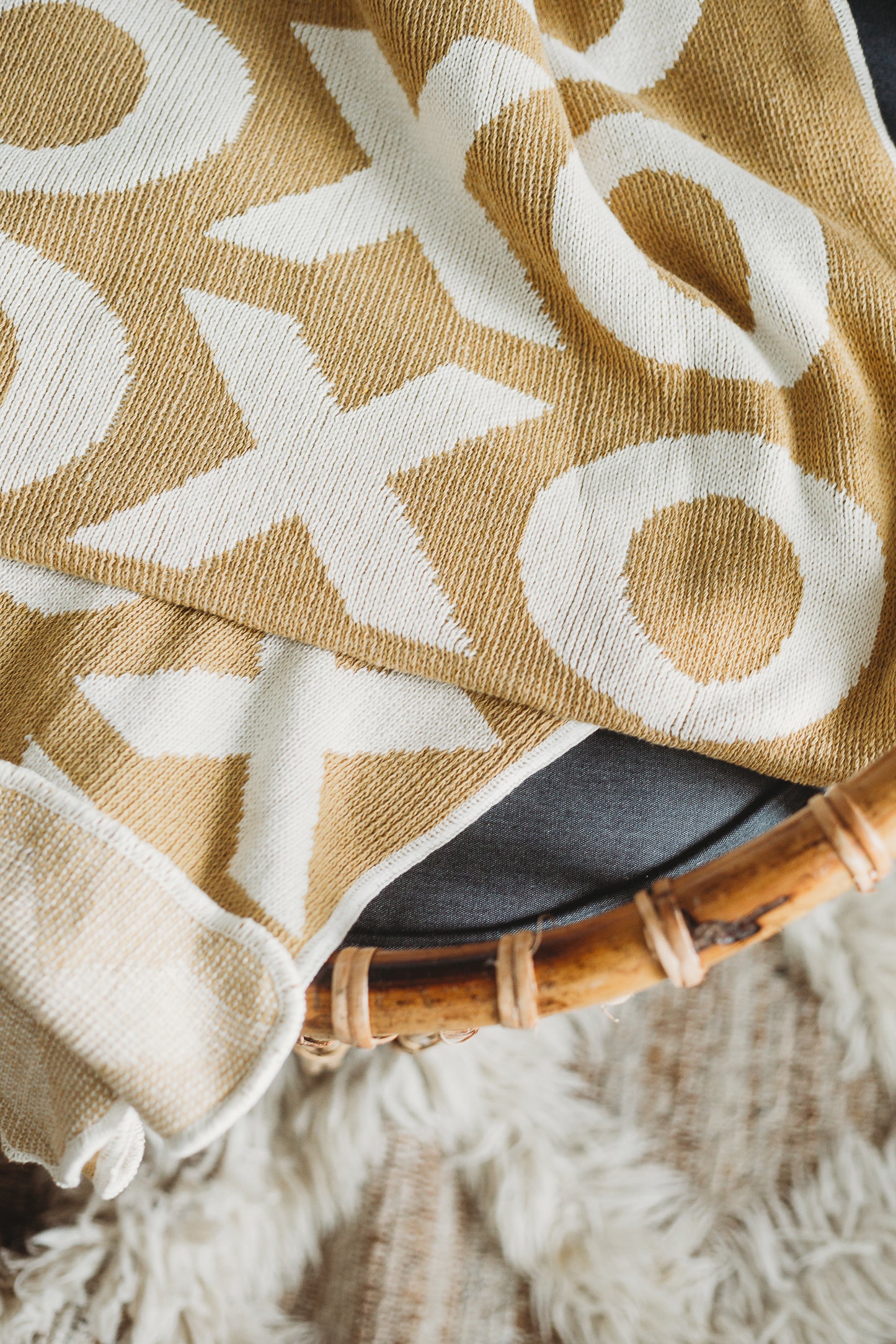 XO recycled cotton throw blanket in a Modern Burlap color