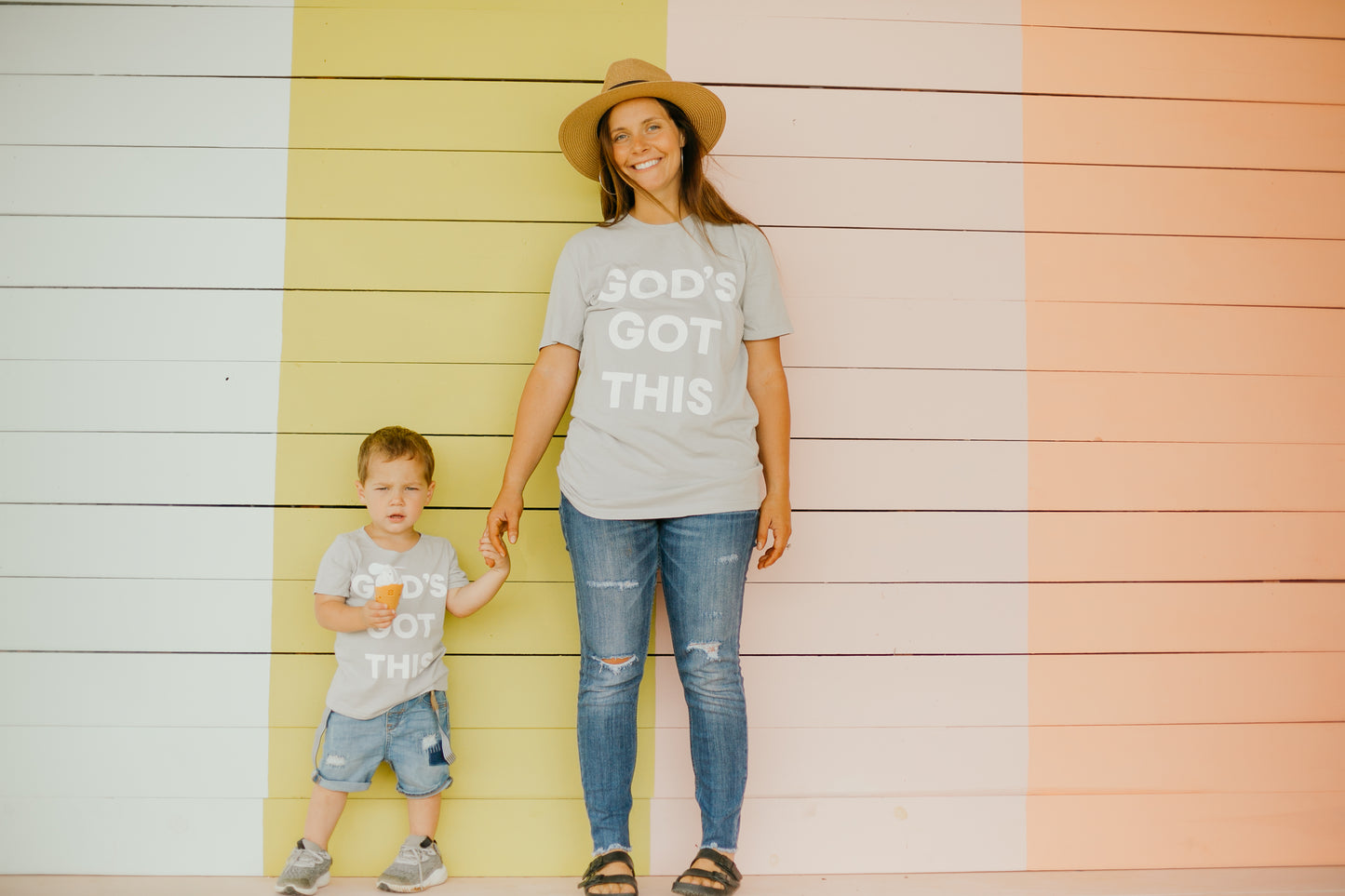 *Perfectly Imperfect* God's Got this Kid's Scoop Neck Tee -  Light Gray