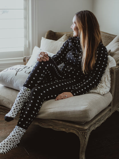 FINAL SALE - Women's Pajama Set in Organic Cotton -  WHITE ON BLACK SWISS CROSS, product image 6