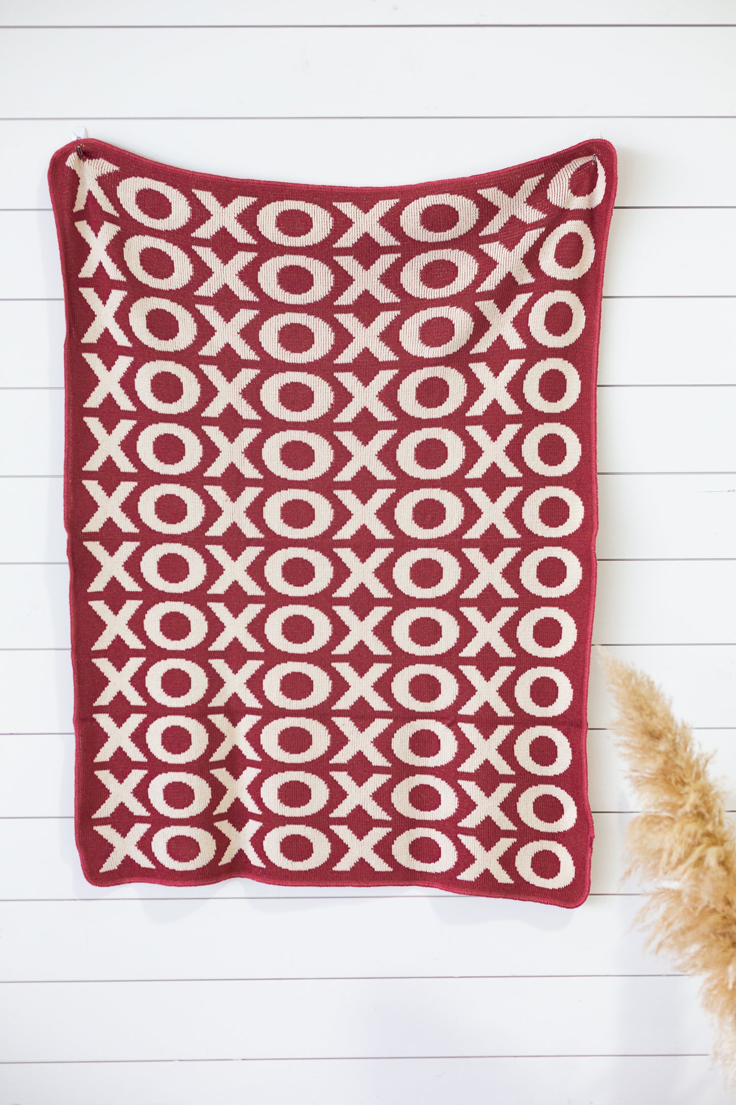 Modern Burlap XO throw blanket made in the USA