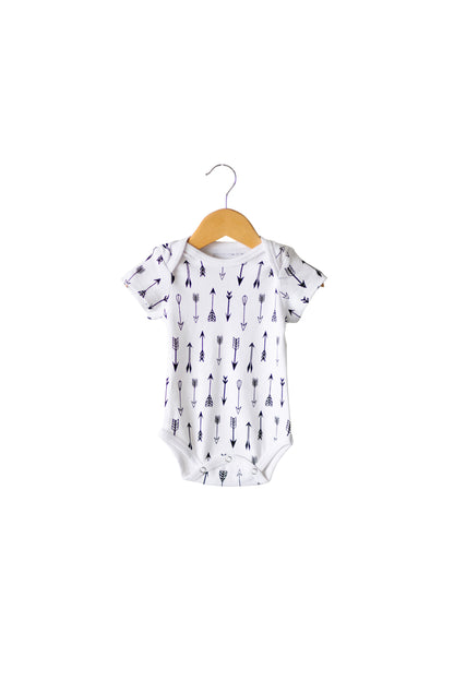 Organic Short Sleeve Baby Bodysuit | GOTS Certified Organic Cotton | Signature Prints