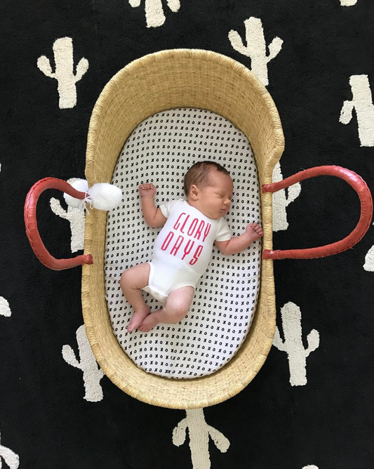 XO organic muslin bassinet and small changing pad sheet by Modern Burlap
