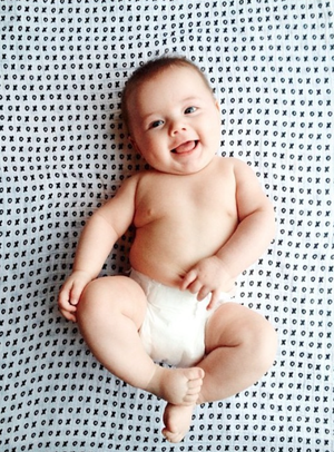 Organic Swaddle XO – Modern Burlap