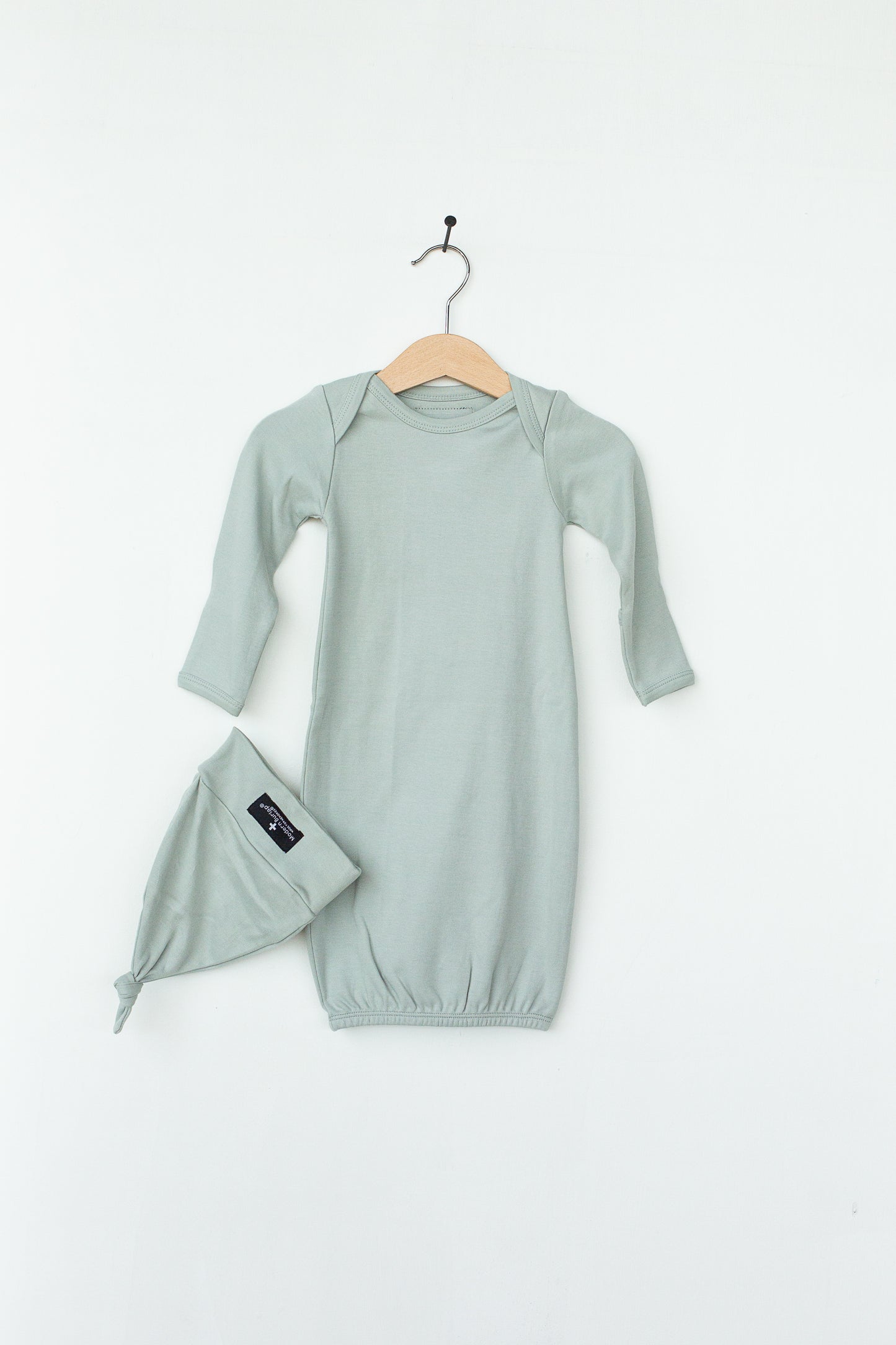 Belgian Block organic knot hat and gown set by Modern Burlap