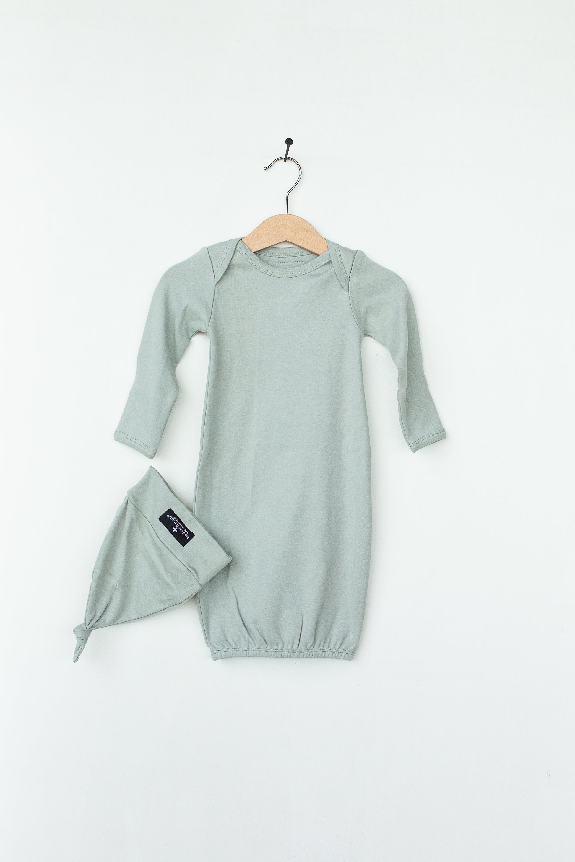 Belgian Block organic knot hat and gown set by Modern Burlap