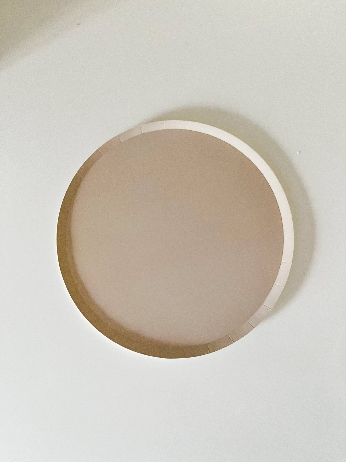 Josi James - Classic Beige Plate