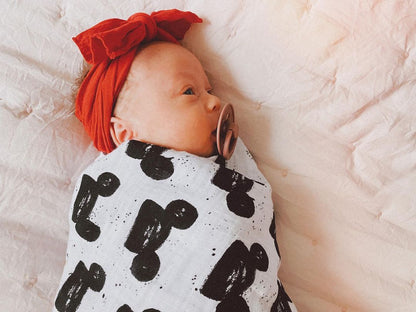 Modern Mouse Organic Swaddle | GOTS Certified Organic Cotton Muslin