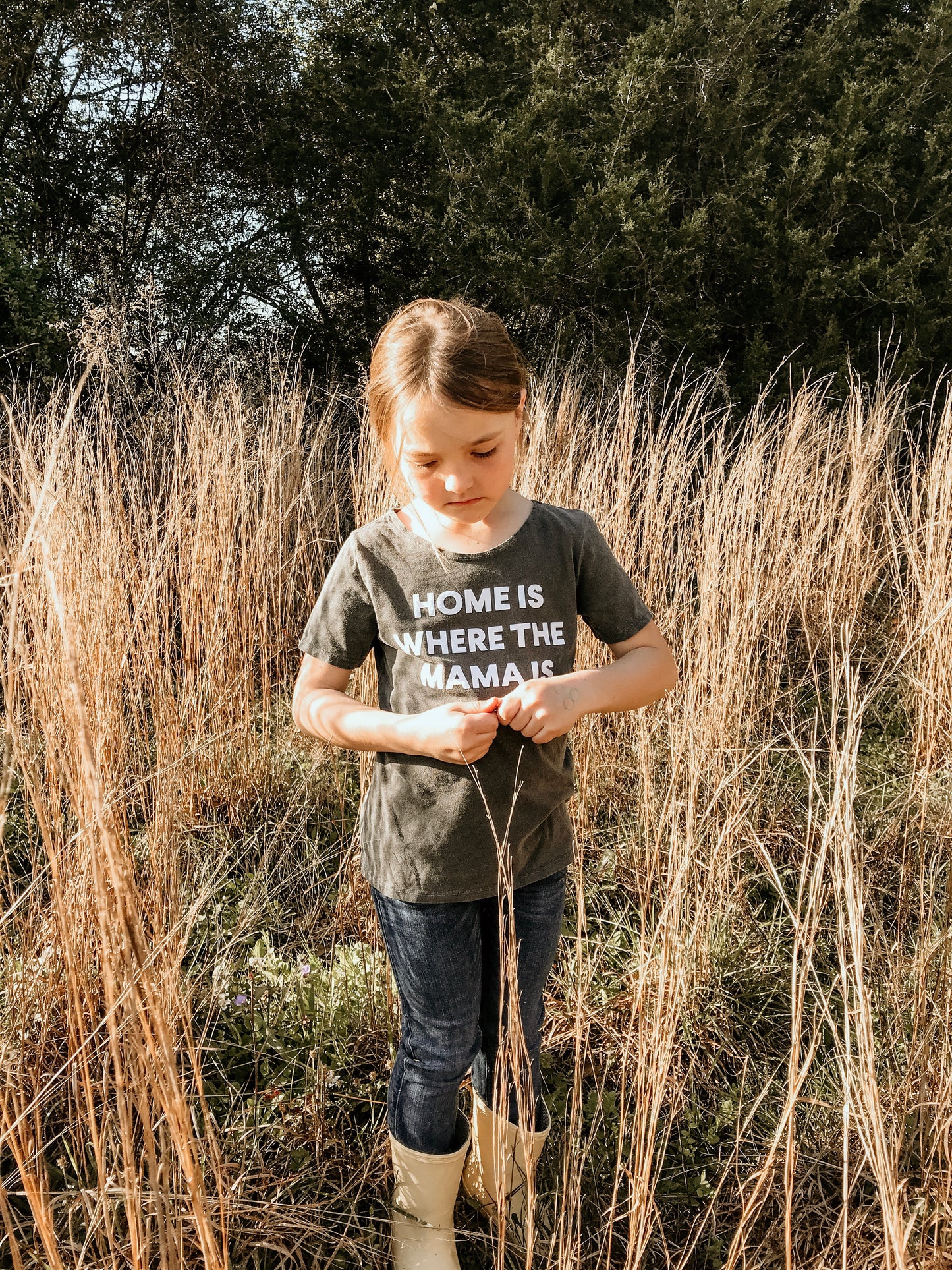 Home is where the mama is Kids Scoop Neck Tee -  Charcoal