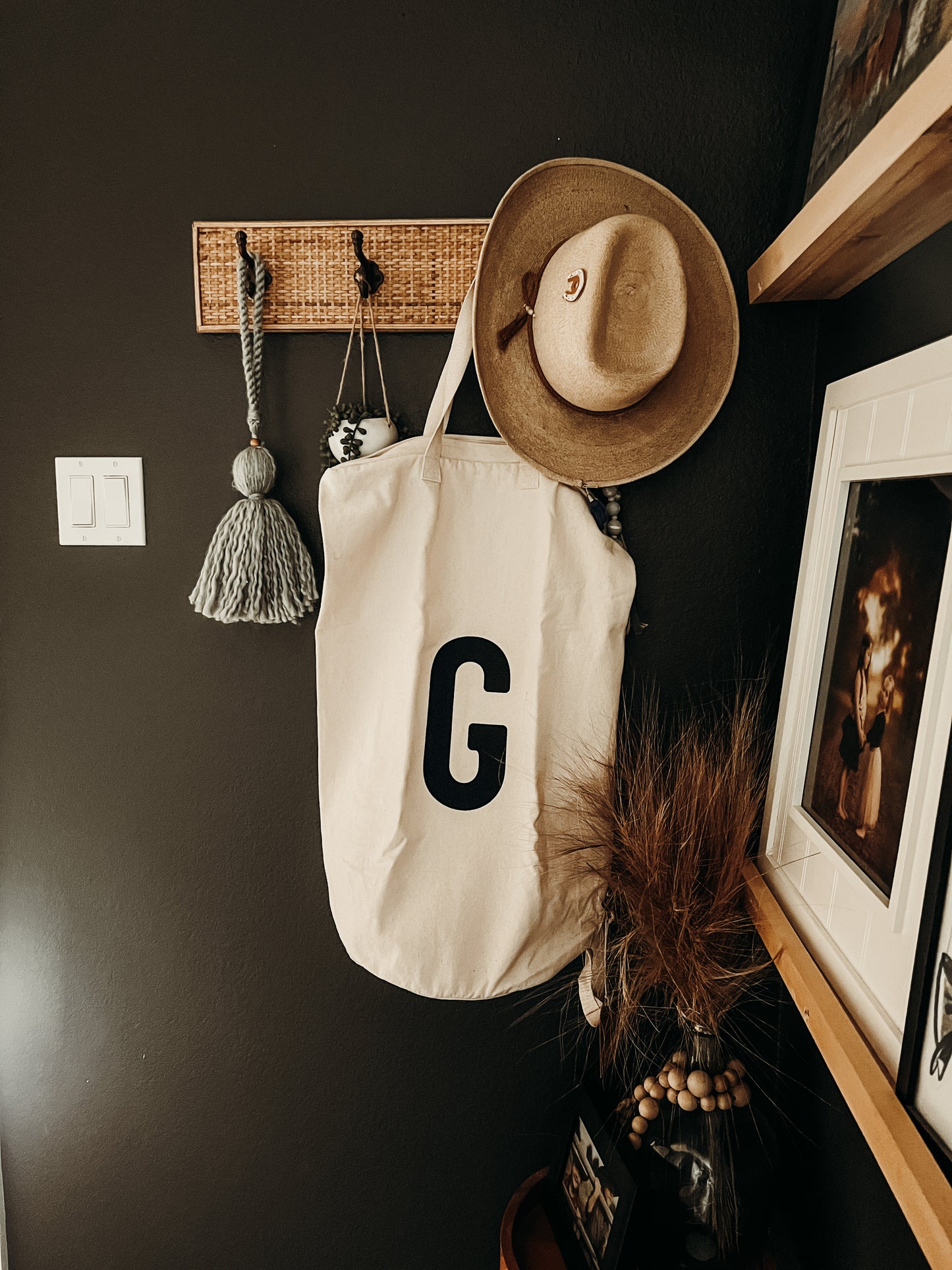 Personalized initial canvas bag by Modern Burlap