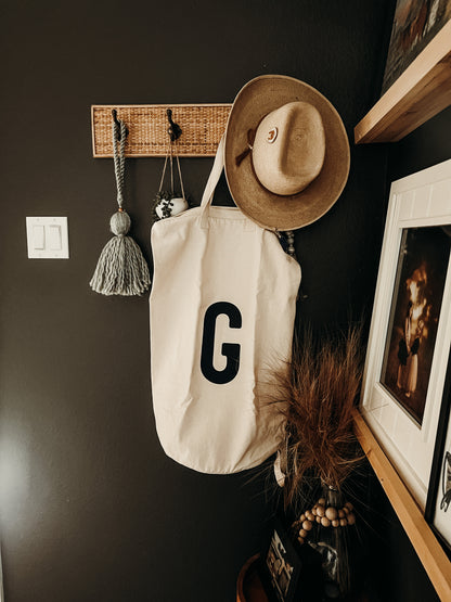 Personalized initial canvas bag by Modern Burlap
