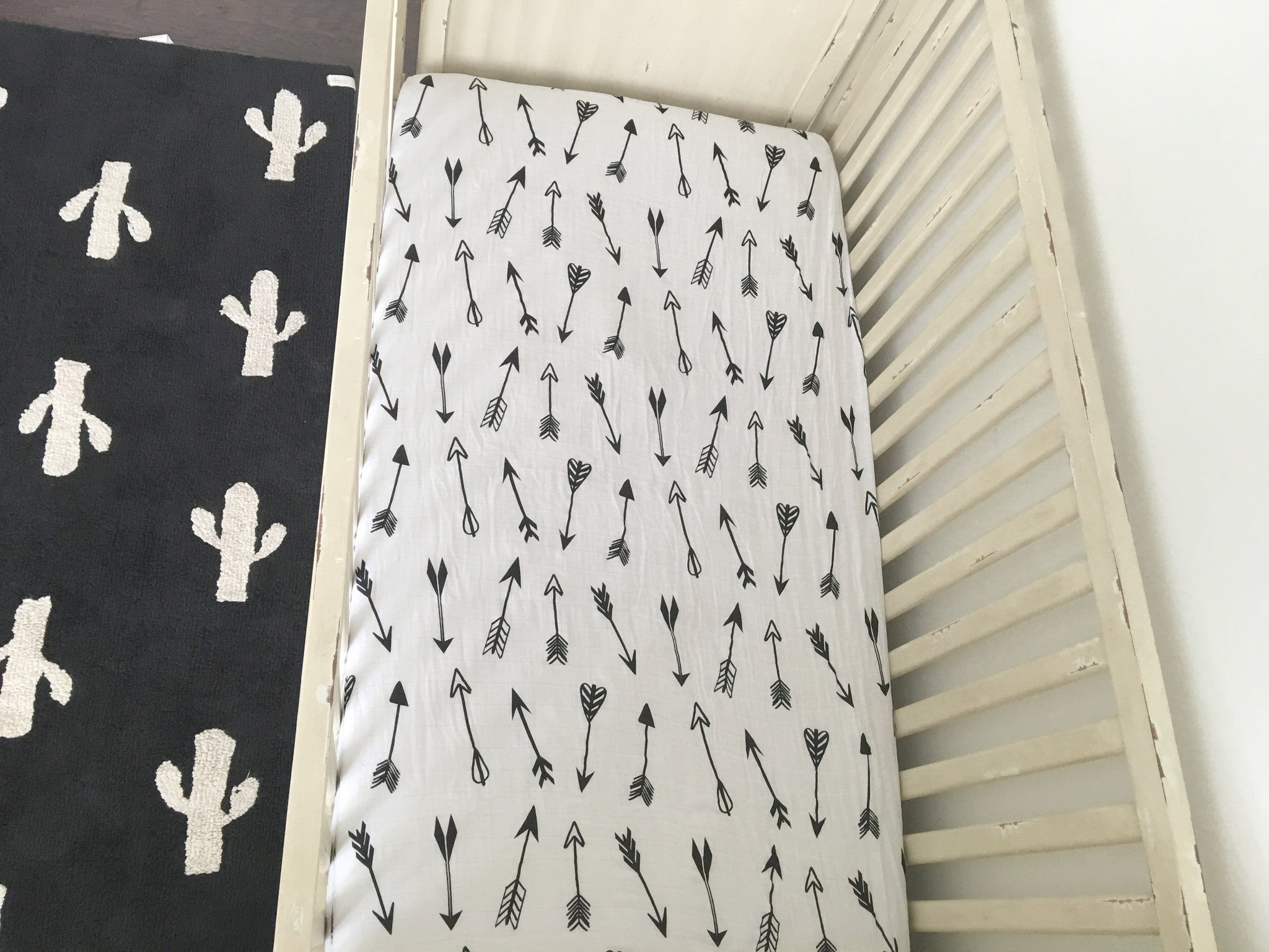 Organic Crib Sheet Arrows Modern Burlap