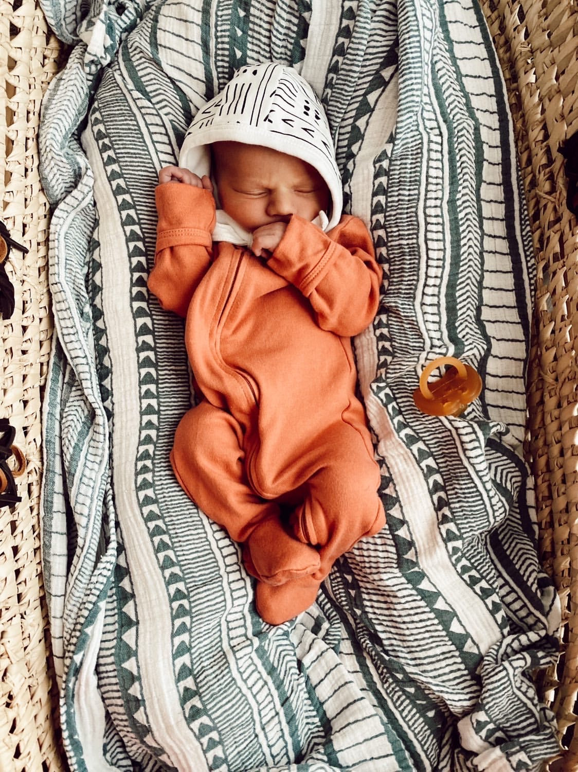 Organic Baby Bonnet | GOTS Certified Organic Cotton | Signature Prints | Sizes 0 to 24 Months