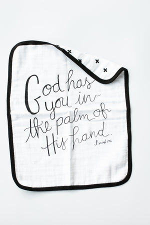 
                  
                    Load image into Gallery viewer, Organic Burp Cloth -  REVERSIBLE Isaiah 49:16 God has you + Swiss Cross
                  
                