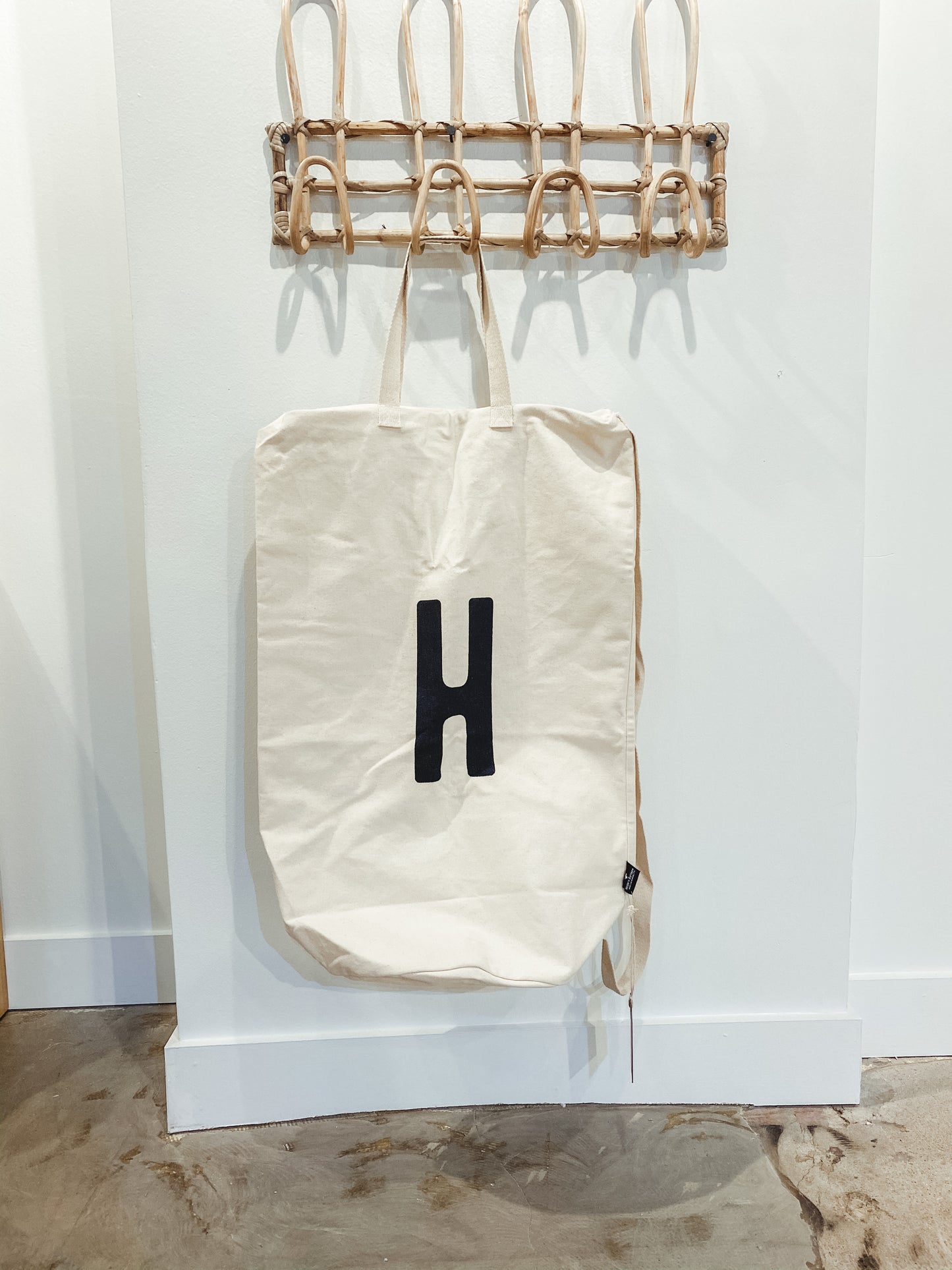 Personalized Initial Canvas Bag | A to Z | Laundry, Travel and Gifting