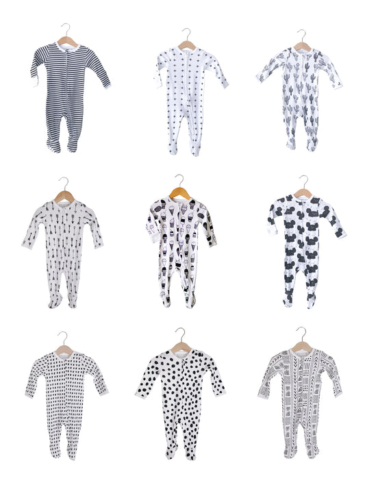 Signature print organic Zip Footie by Modern Burlap