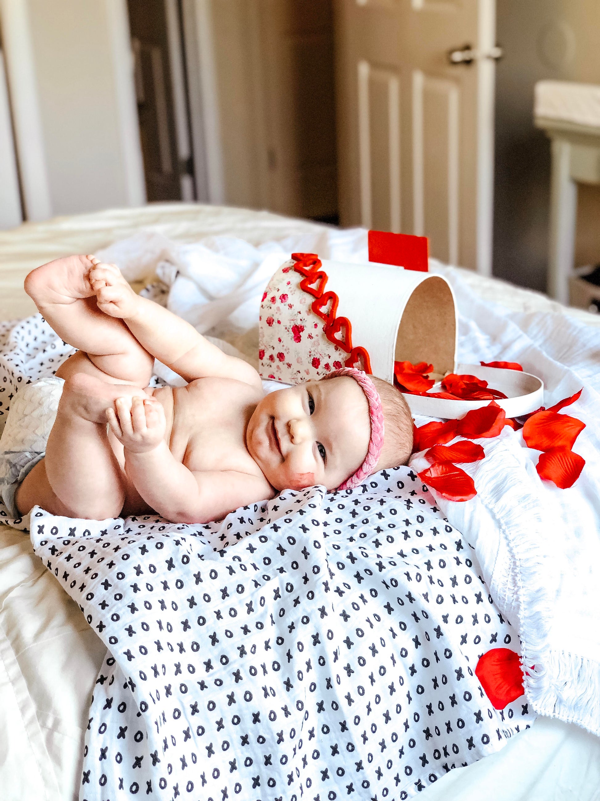 XO Organic Swaddle | GOTS Certified Organic Cotton Muslin
