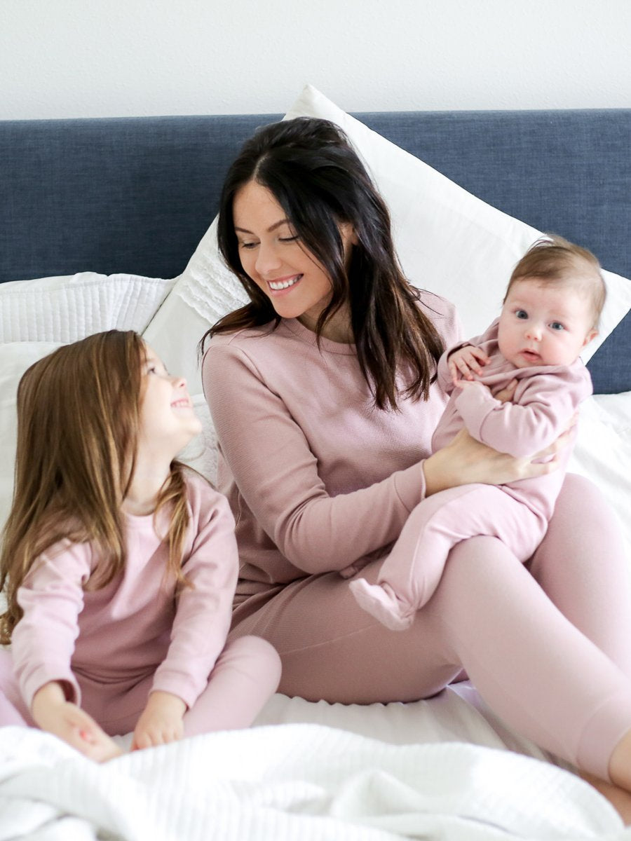 Women's organic cotton thermal pajama set
