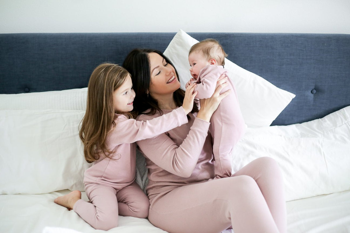 Women's organic cotton thermal pajama set