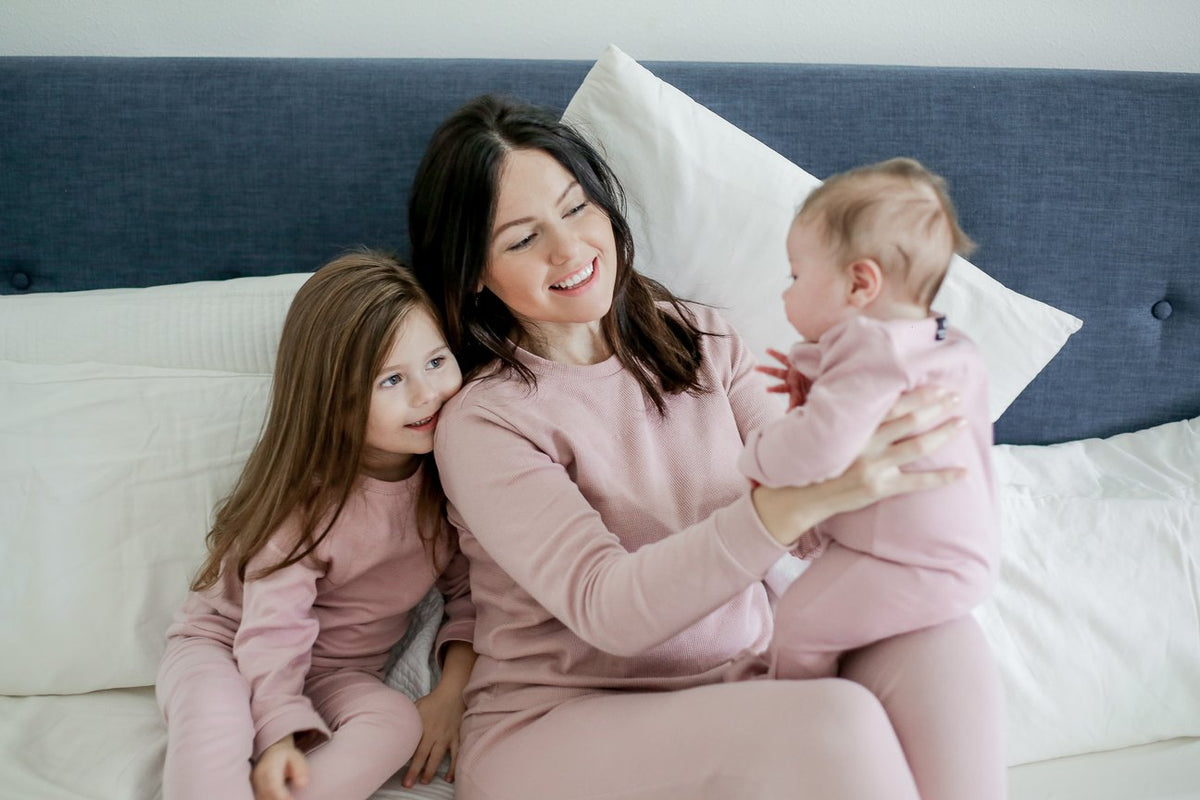 Women's organic cotton thermal pajama set